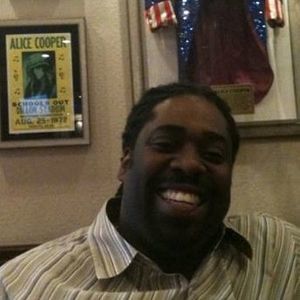 Meet your Posher, Levon